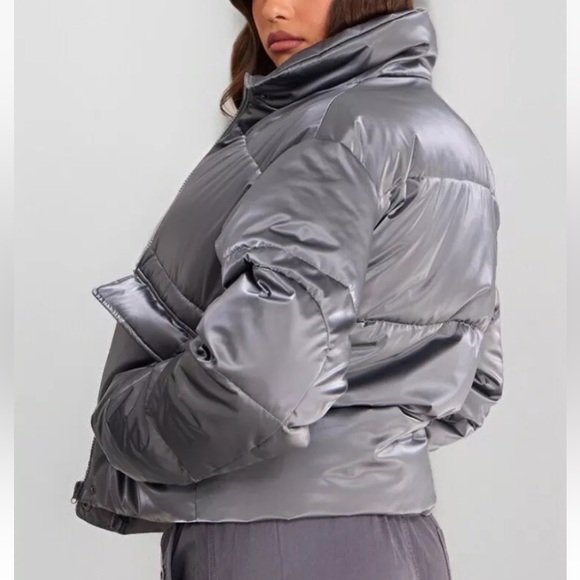 NEW $105 PrettyLittleThing Metallic Pewter Silver Puffer Jacket - 10 - Picture 4 of 5